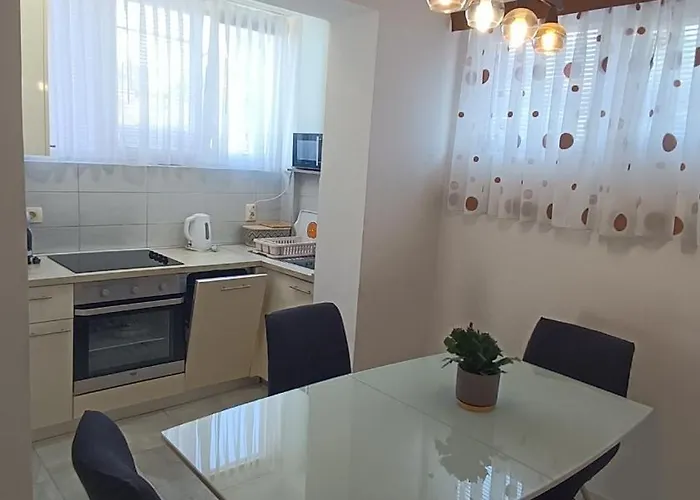 Fontana Felicita - Near The Kolovare