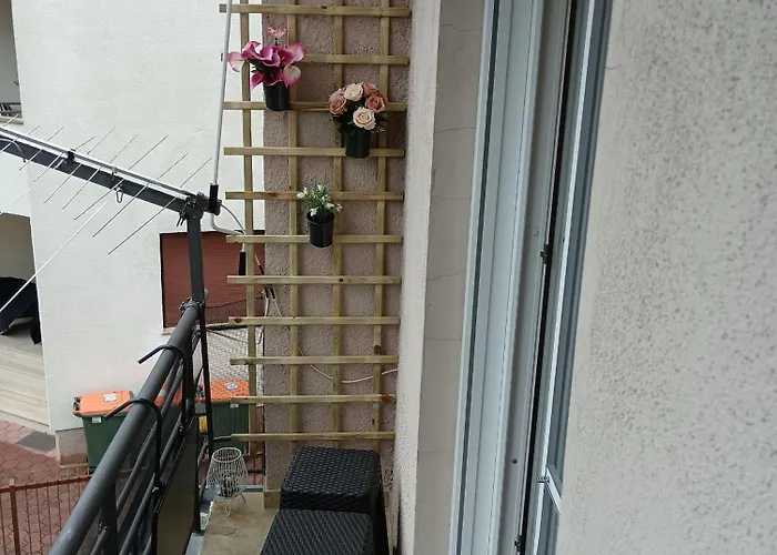 Fontana Felicita - Near The Kolovare * Zadar