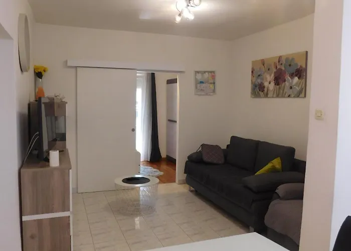 Fontana Felicita - Near The Kolovare